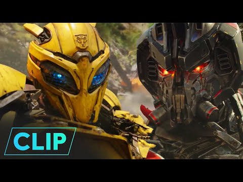 Bumblebee (2018) | Bumblebee vs. Blitzwing Showdown | Dylan O’Brien, John Cena