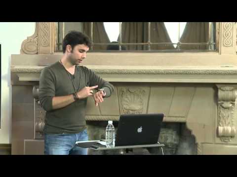 Roberto's Philosophy - Location, Posing, Execution with Roberto Valenzuela