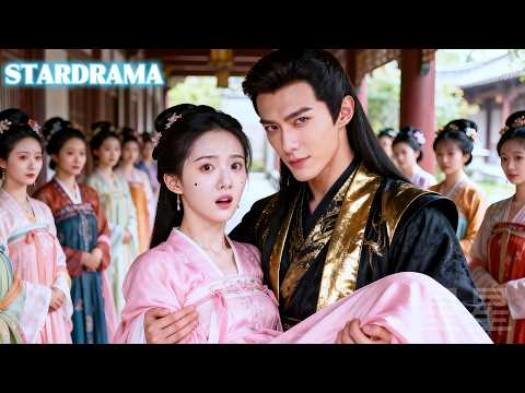 She pretends ugly to avoid favor, but among 100, the ruthless prince picks her at first sight!