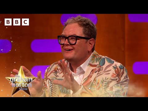 Alan Carr Teaches Kate Winslet How To Become A Traitor | The Graham Norton Show - BBC