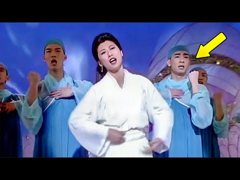 终于找到《潇洒走一回》现场版，陈小春伴舞，叶倩文开口惊艳全场