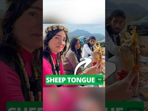 American Tries Sheep Brains + Tongue in Saudi 🇺🇸🇸🇦 (for 1st time!) #saudiarabia #ksa #السعودية