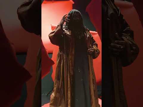 Go behind the scenes of Elmiene's majestic #NMETheCover photoshoot