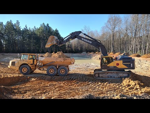 Day 5 Pond Build Dredging Out The Pond