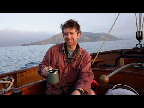 Sailing to Mexico - a peaceful journey on the Californian coast