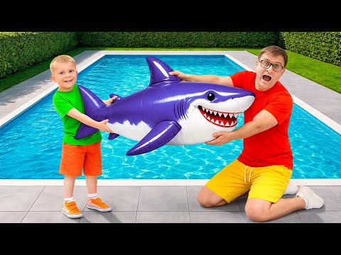 Inflatable Pool Toys Adventure | Learning to Share