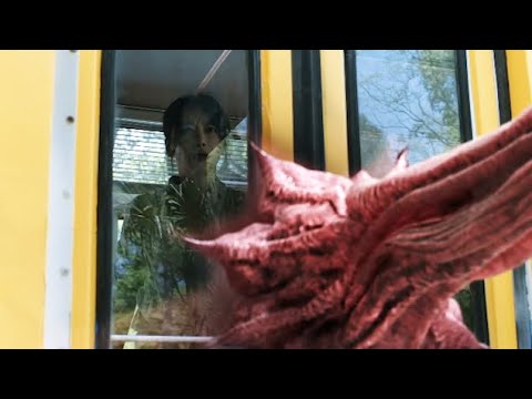 The tour bus drove into the jungle and woke up the deadly giant frog!