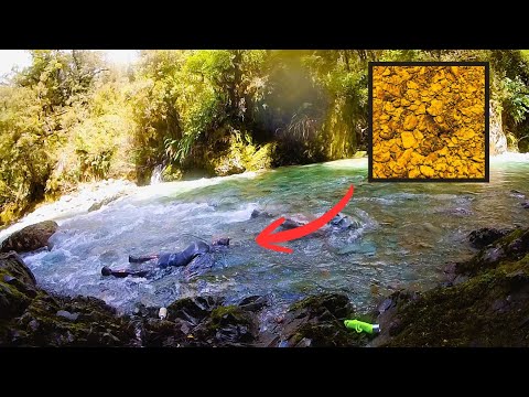 Searching For Gold Underwater In New Zealand!