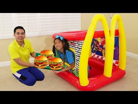 Wendy Pretend Play w/ McDonald’s Inflatable Restaurant Drive Thru Food Toy