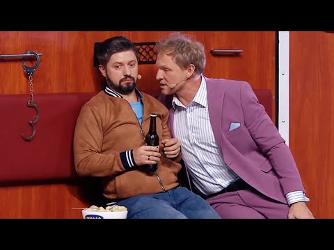 Притворился извращенцем в вагоне поезда! Реакция пассажира на неадекватного попутчика! Приколы 2021