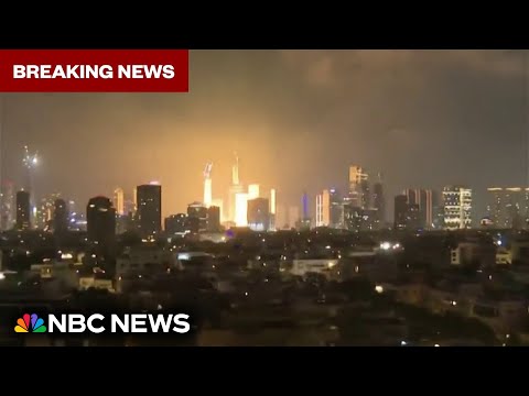 Fourth wave of Iranian missiles hits Tel Aviv amid rising tensions