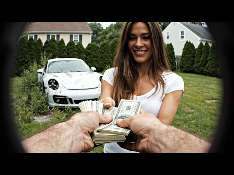 I bought a Porsche 911 White in 1000$... Does it worth?