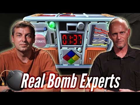 Real Bomb Squad Defuses A Bomb In Keep Talking And Nobody Explodes • Professionals Play