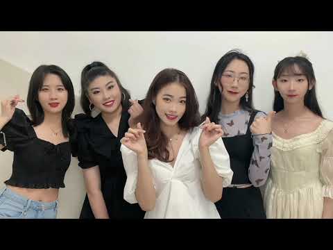 中国上海戏剧学院，京剧表演系学生戏腔翻唱串烧，五位小姐姐不仅人甜，声音也很好听，视频里一共九首歌曲，现在分享给大家，感兴趣的朋友可以看一下（416女团热搜版）