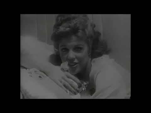 A picture paints a thousand lies | Cinema Rediscovered Essay