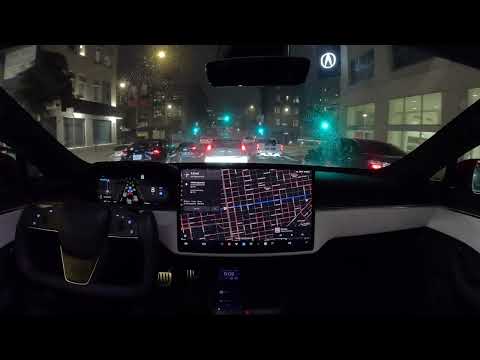 Tesla Full Self-Driving Beta 12.1.2 Drives to San Francisco Financial District on a Foggy Night