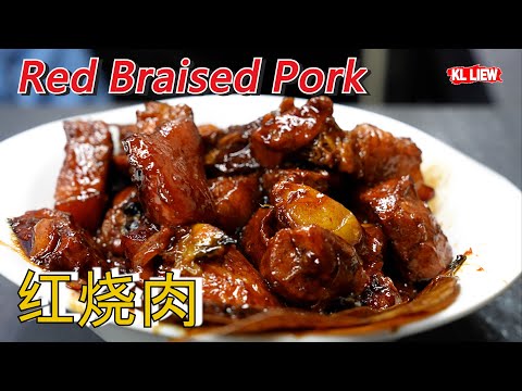 Red Braised Pork (红烧肉) 和 Steamed Fish With Ginger Paste (姜蓉蒸鱼)一道著名的大众菜肴