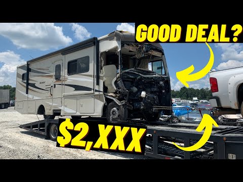 Cheap RV For a Good Reason 2015 Motorhome Wrecked