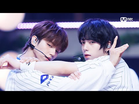 '최초 공개' 아홉(AHOF) - 그곳에서 다시 만나기로 해(Rendezvous) #엠카운트다운 EP.895 | Mnet 250703 방송