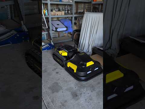 The @yarboglobal yard robot is such a beast.  #lawnrobot #yarbo #robot #smarthome