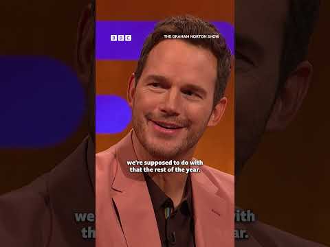 Chris Pratt's unique Christmas present from Arnold Schwarzenegger 🎅
