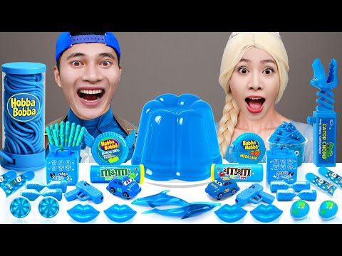 ASMR MUKBANG 미스터리 거대 허바버바 머신 챌린지 | ASMR 먹방 오직 블루 푸드