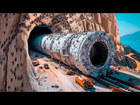 Вот Зачем Китай Бурит Одну из Самых Длинных Дыр в Горе