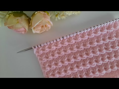 A STUNNINGLY BEAUTIFUL PATTERN! It's easy and simple to knit.