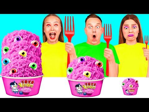 Big, Medium and Small Plate Challenge | Funny Food Hacks
