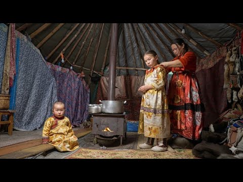 How Nenets Nomads Live in the HARSH Arctic Conditions of Northern Russia