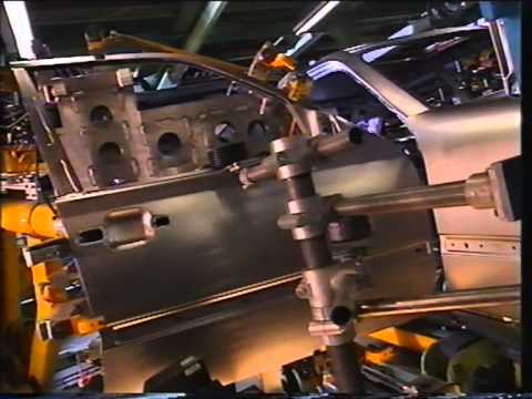 Mercedes-Benz Factory Sindelfingen 1995