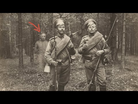 Vintage Photos Hiding a 100-Year-Old Ghost That Leaves Experts Speechless.