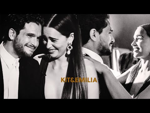 Kit & Emilia // Carry you