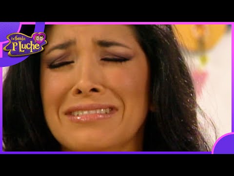 Martina, desconsolada porque Flavio la engañó  | La Familia PLuche 1/4 | C-30