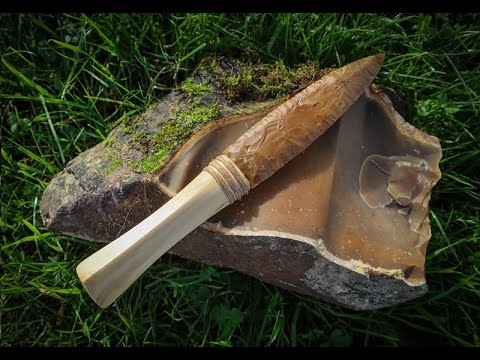 Making a flint dagger blade