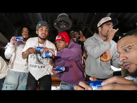 DDG Sneaks Out of Streamer University & Throws a CRAZY Frat Party!