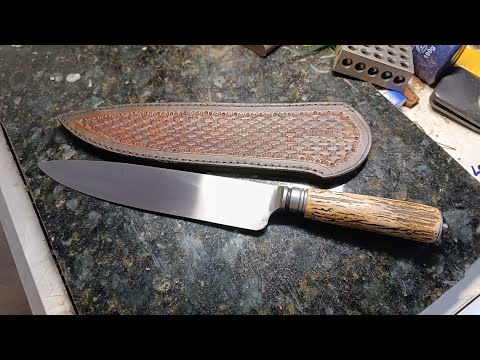 Faca gaúcha integral forjada.