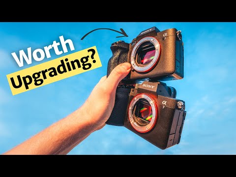 Sony A7V vs A7IV - Which One Is Actually Better?