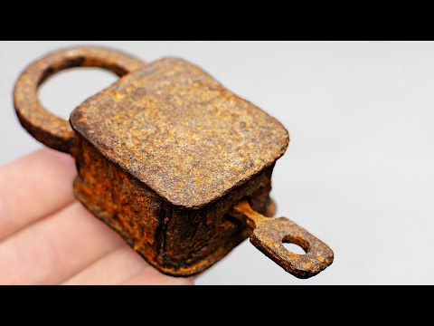Very Rusty Old Padlock Restoration. What was inside shocked me