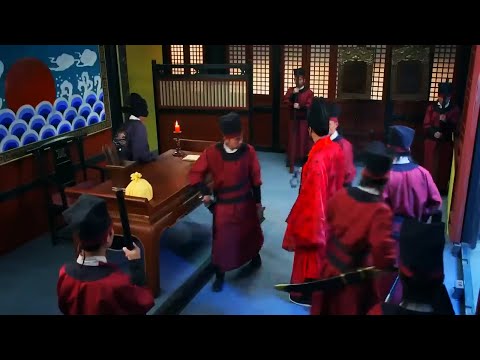 朱元璋微服私訪，怎料被縣官抓，還叫他當眾下跪，高官在一旁都嚇傻了！【華語高分電影】