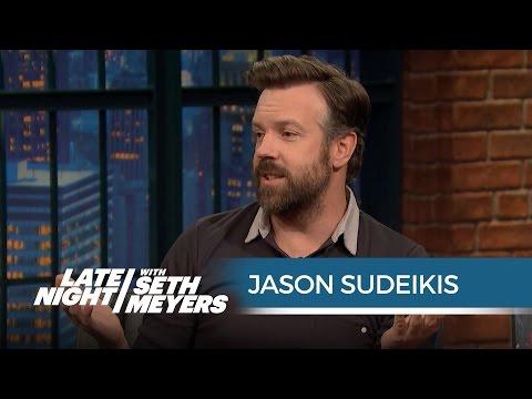 Jason Sudeikis Went Out in Public with a Half-Shaved Will Forte - Late Night with Seth Meyers