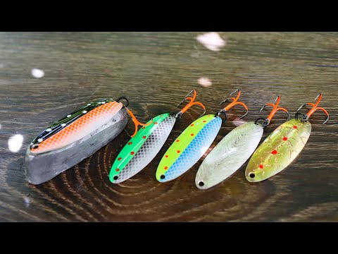 Making Two-Face Spoons lure for fishing by stamping