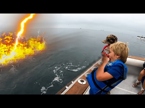 Incredible Lightning Strikes Caught on Camera