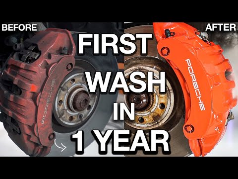 First Wash in 1 Year Porsche Macan GTS Used Car Detail