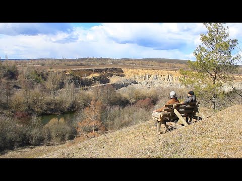 Bushcraft on the Mountain With My Father, Building Pine Log Bench