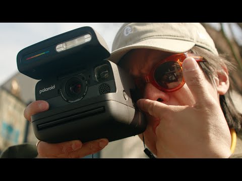 Polaroid Flip - This Is The Polaroid Camera to Go For