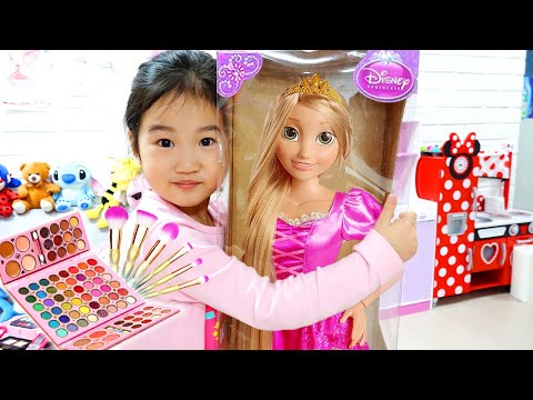 Boram Plays with Doll & More Kids Stories