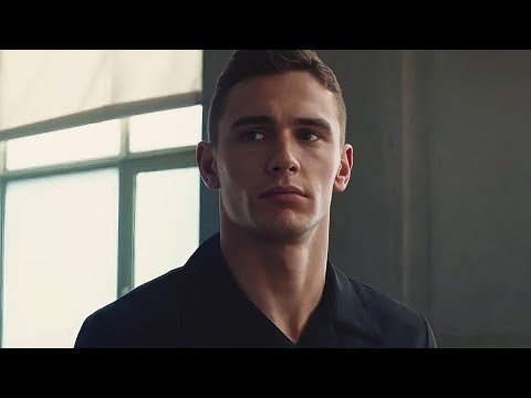 真实故事改编！学生只要打败拳击冠军教官，就能成为海军上尉，却只有一人敢挑战！人生必看的冷门佳作！20分钟看完2006年高分励志电影《征服怒海》