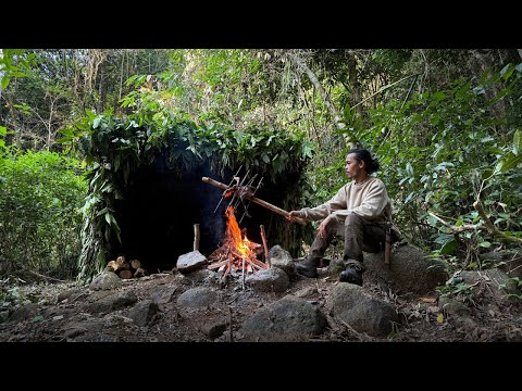 Aku Bertahan hidup selama 100 hari di hutan mengolah kepiting sungai dan ayam hutan.