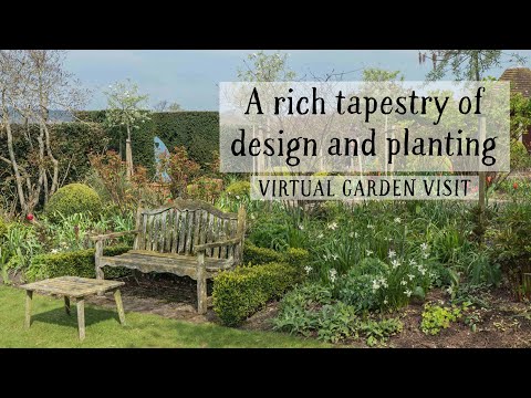 Sandhill Farm House; a rich tapestry of design and planting